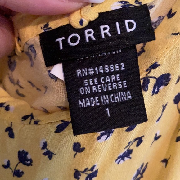 Torrid tanks - Picture 5 of 7